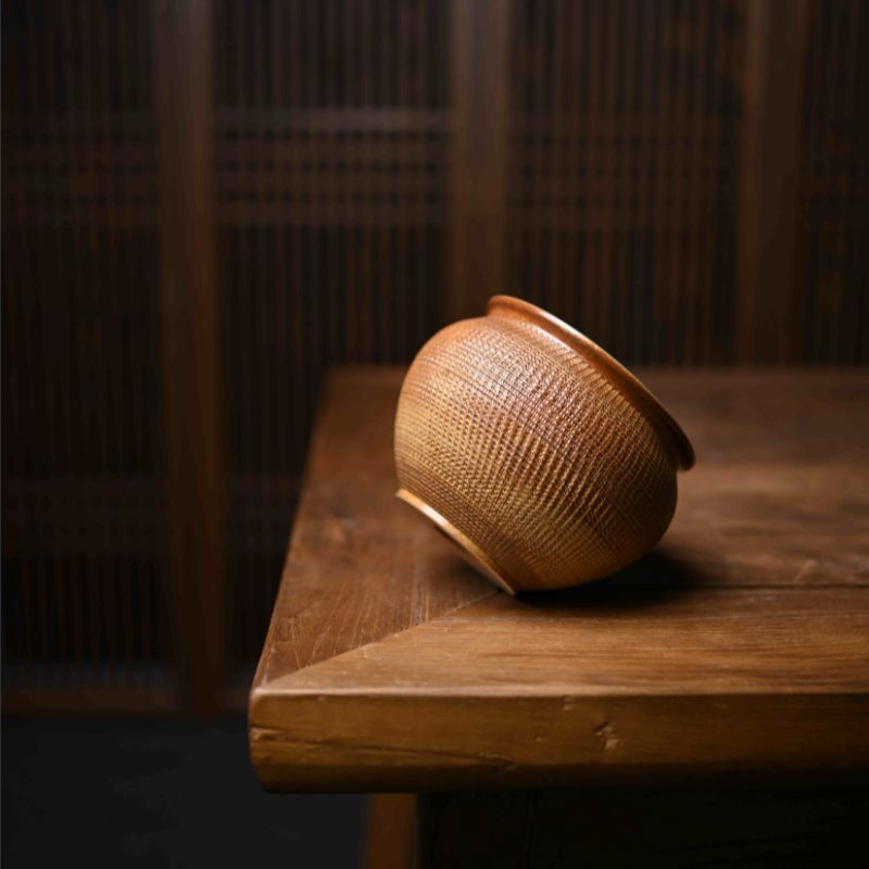 ‘’Jianshui‘’ Celadoner Plum Green Glaze Engraving Pattern Tea Cddy