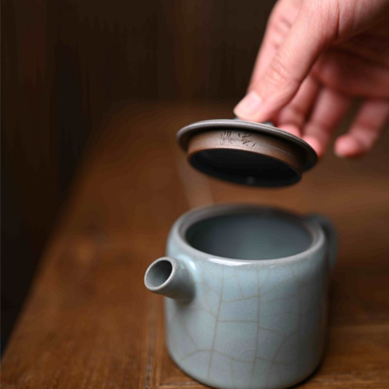 "Teapot" Celadoner Modern Ge Kiln Teapot Big Mouth Teapot Celeste Glaze Beige Glaze