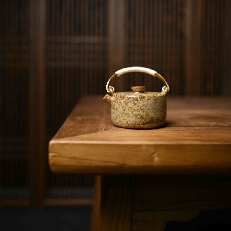 ” Loop-Handled Teapot” Celadoner Crystal Glaze Bright Glaze Grass gray glaze