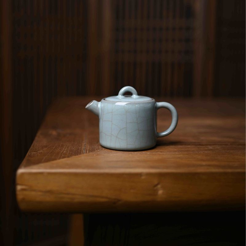 "Teapot" Celadoner Modern Ge Kiln Teapot Big Mouth Teapot Celeste Glaze Beige Glaze