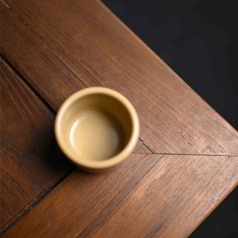 ‘’Beige Glaze‘’ Celadoner Wrench Cup Engraved pattern